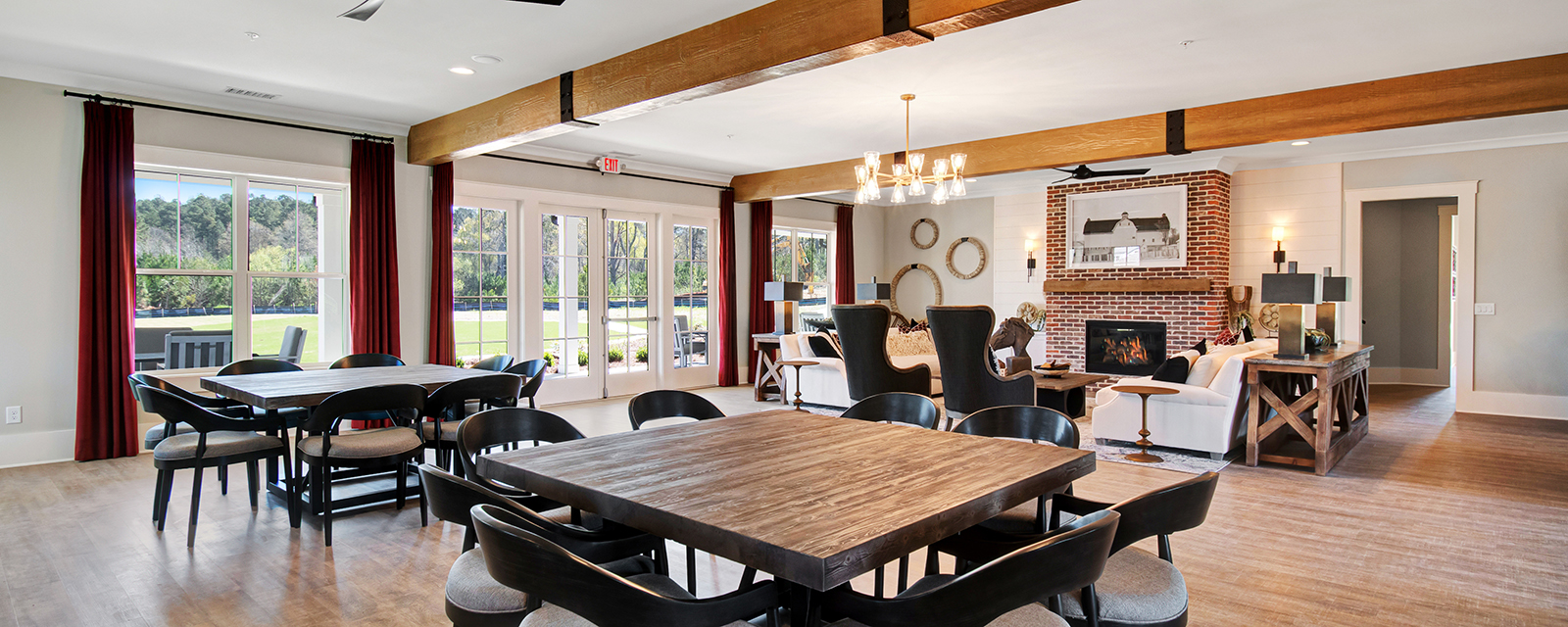 Our active adult 55+ communities throughout Georgia provide the ultimate atmosphere for gathering with neighbors to relax, enjoy some wine or even a barbeque. 